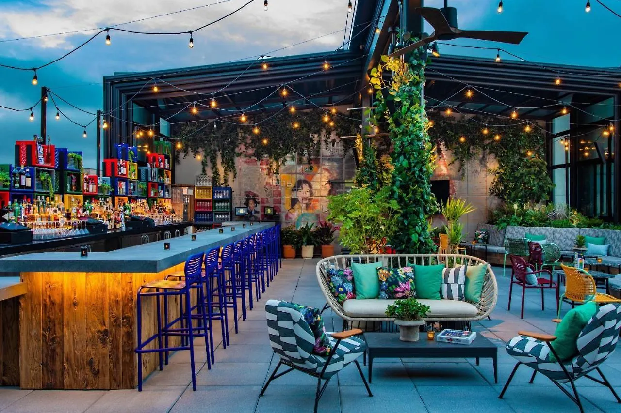 מלון ניו יורק Moxy Nyc East Village